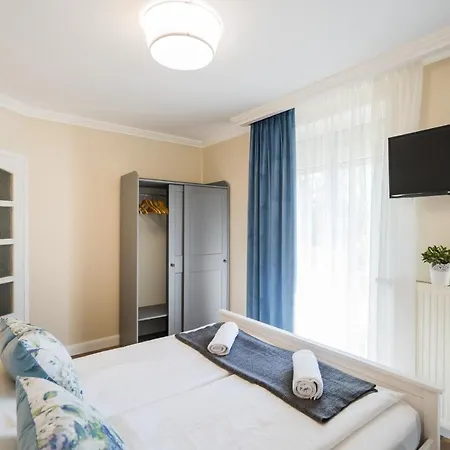 Apartment Csenge *
